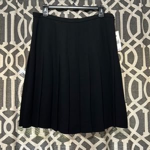 Vintage pleated black skirt Nwt